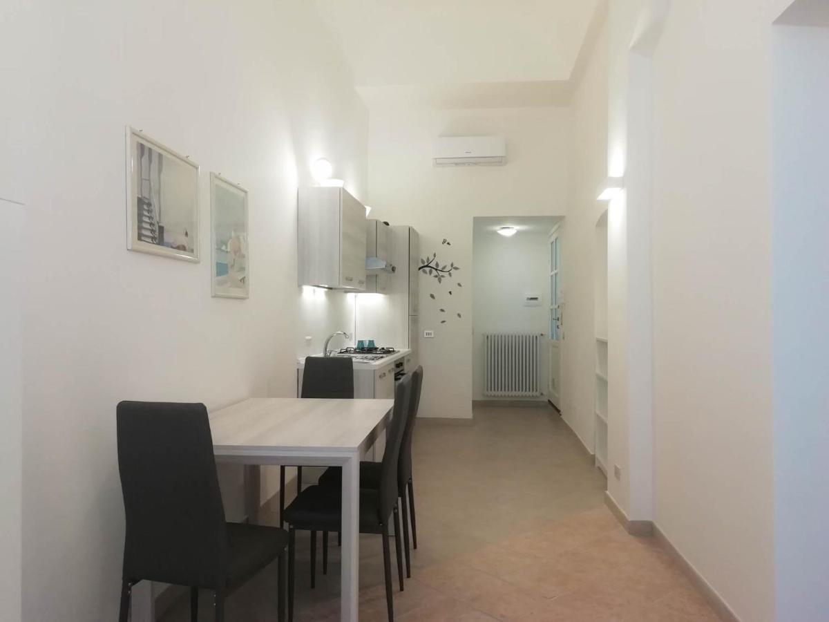 Mistrangelohome 5 - Appartamento In Pieno Centro Savona Eksteriør bilde