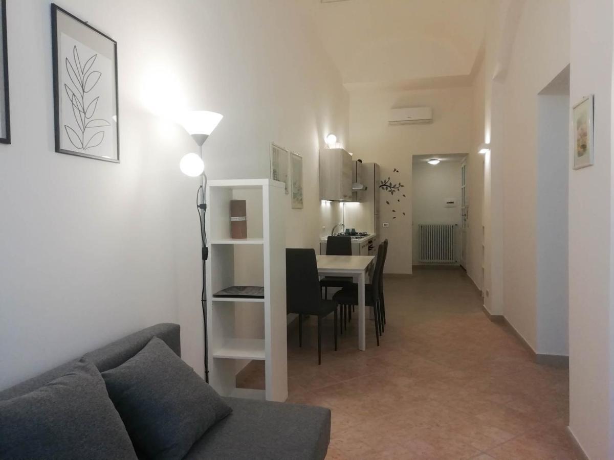 Mistrangelohome 5 - Appartamento In Pieno Centro Savona Eksteriør bilde