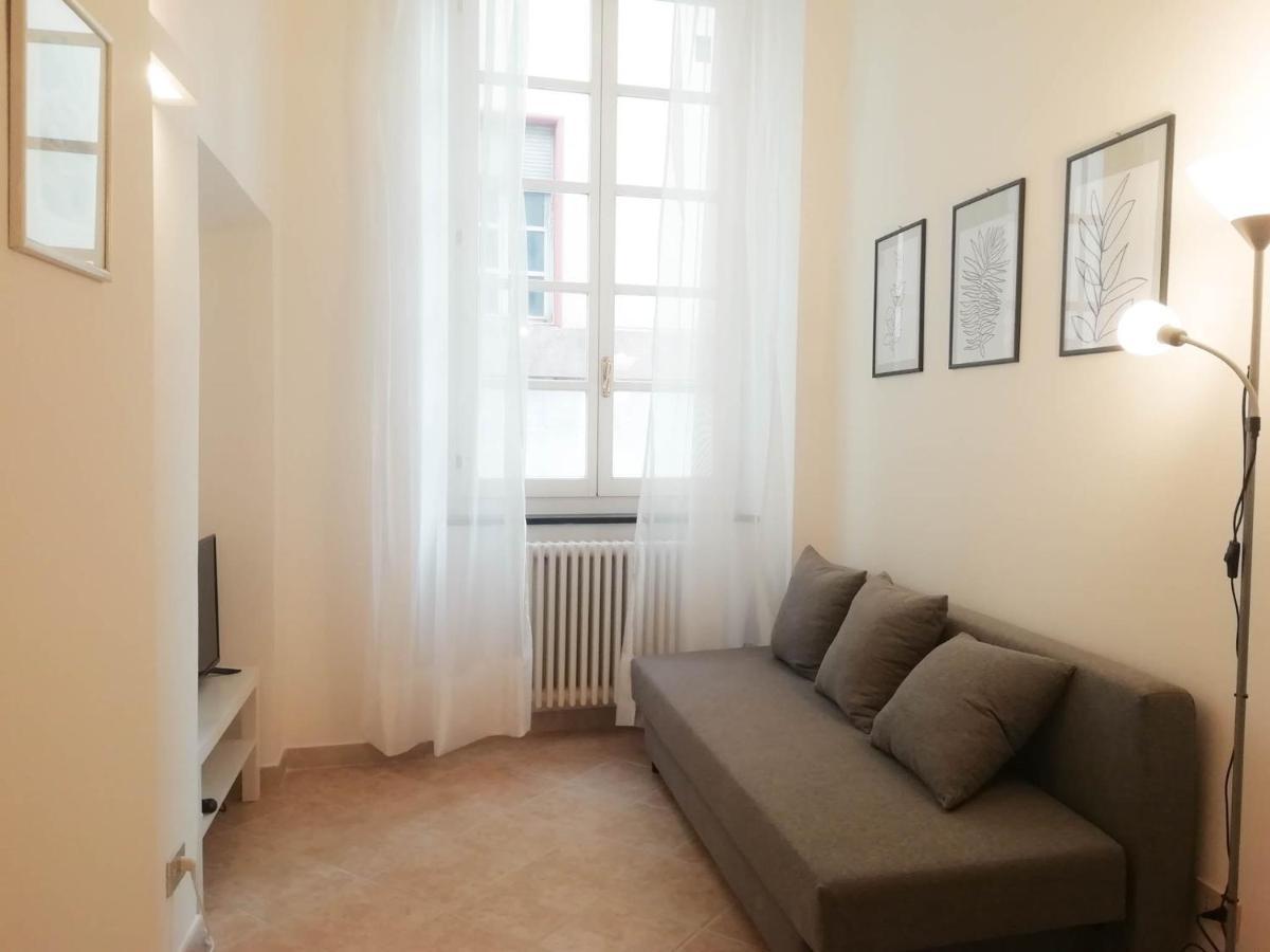 Mistrangelohome 5 - Appartamento In Pieno Centro Savona Eksteriør bilde