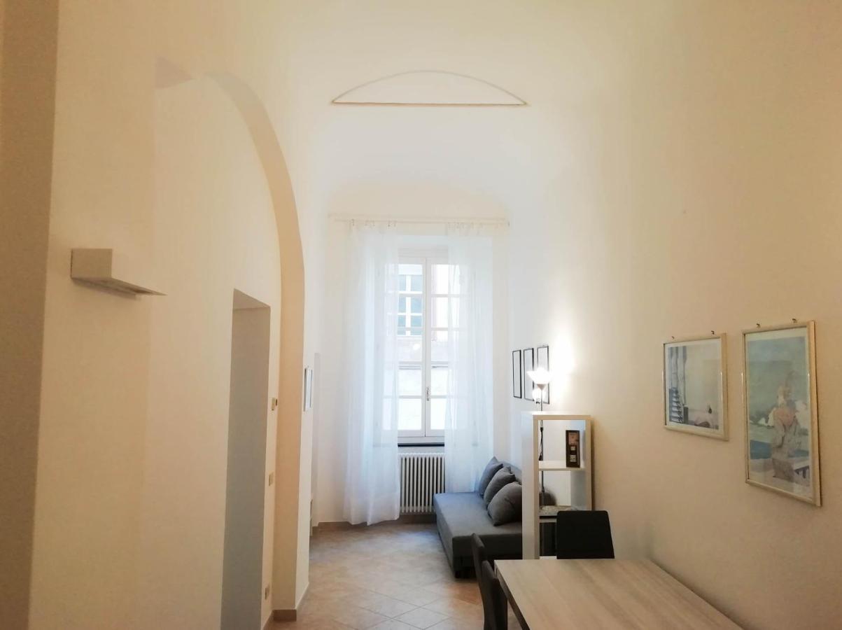 Mistrangelohome 5 - Appartamento In Pieno Centro Savona Eksteriør bilde