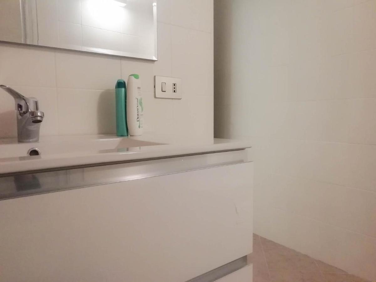 Mistrangelohome 5 - Appartamento In Pieno Centro Savona Eksteriør bilde