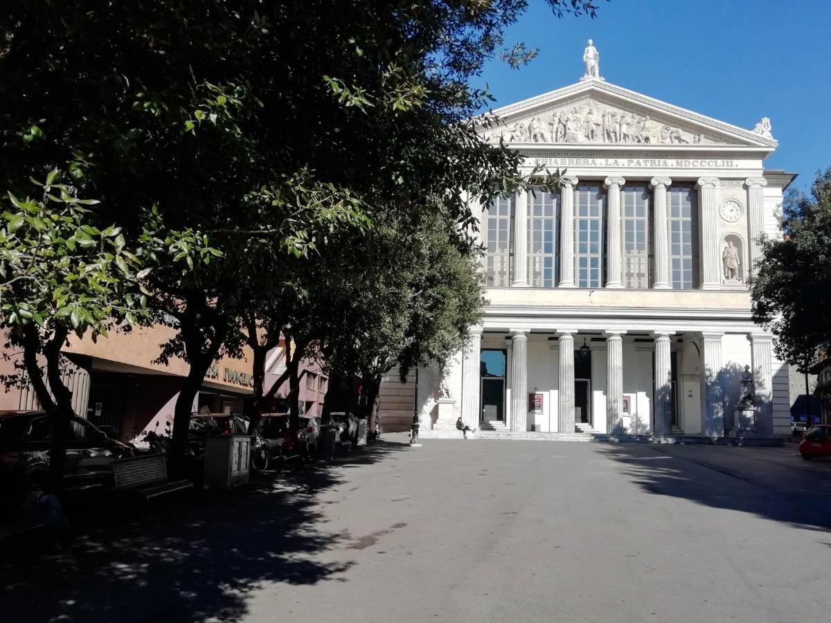 Mistrangelohome 5 - Appartamento In Pieno Centro Savona Eksteriør bilde