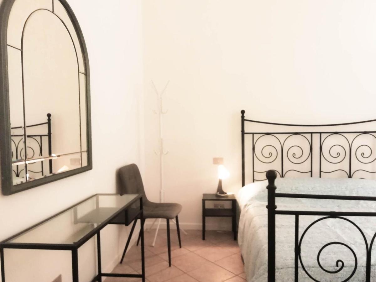 Mistrangelohome 5 - Appartamento In Pieno Centro Savona Eksteriør bilde