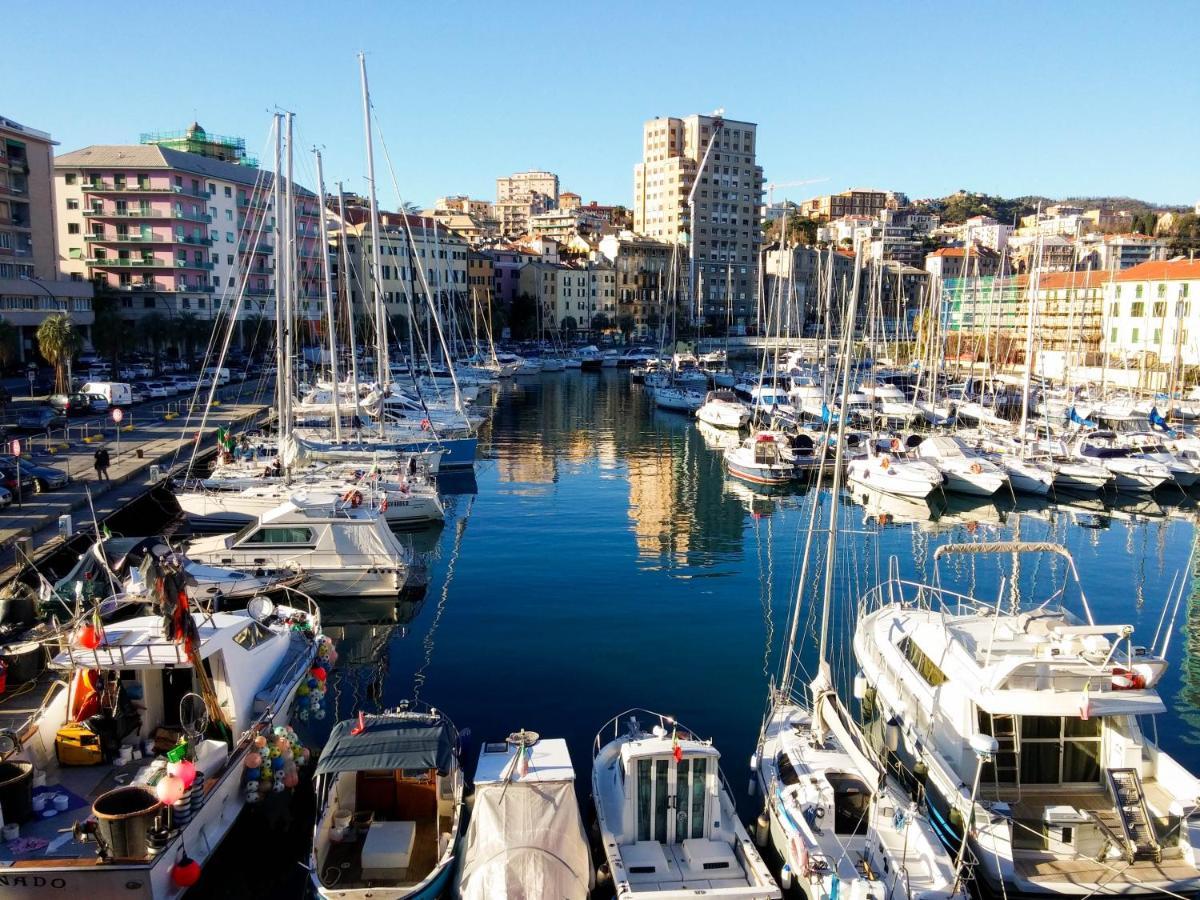 Mistrangelohome 5 - Appartamento In Pieno Centro Savona Eksteriør bilde